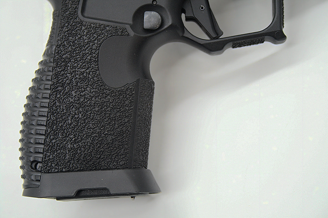 side view of the Kimber baseplate on a Mako Carbon Compact