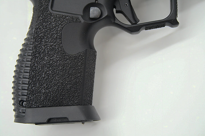 side view of the Kimber baseplate on a Mako Carbon Compact